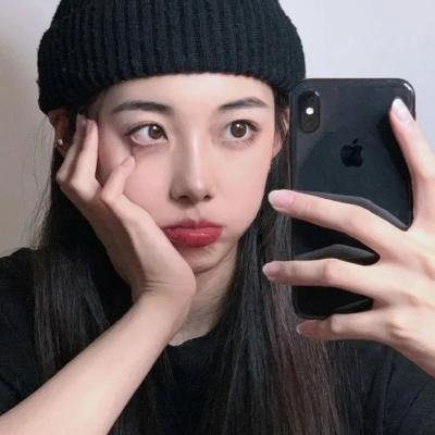 女玩家喜迎春